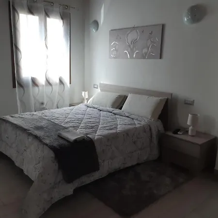 La Genuina Bed & Breakfast *