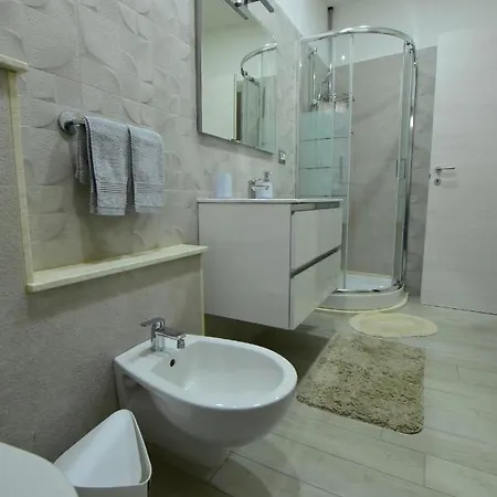 La Genuina Bed & Breakfast